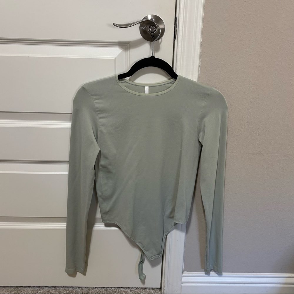 Aritzia Babaton Long Sleeve Bodysuit in Sage Green